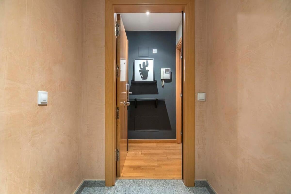 Modern&bright In Eixample 1-1 Apartment